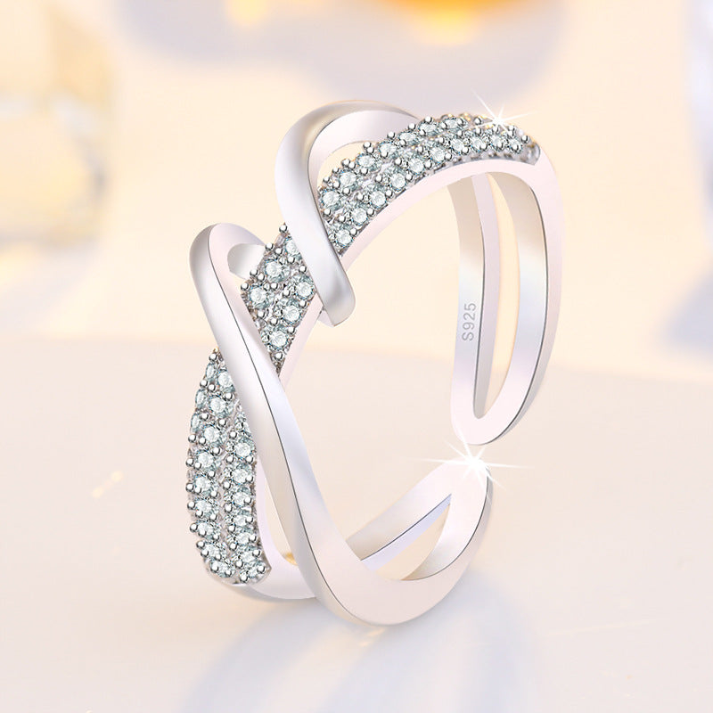Damen Funkelnder Zirkonia Ring mit elegantem, geschwungenem Design Shop Nory