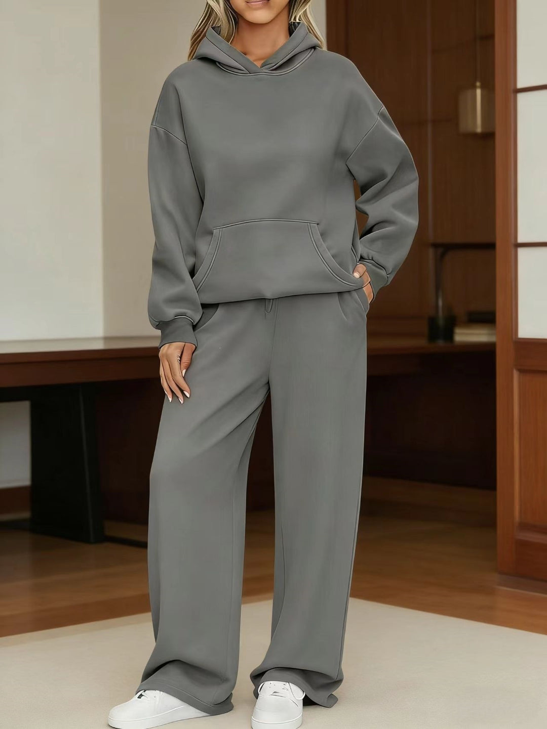 Damen nan kuscheliges Oversize Hoodie und weite Jogginghose Set Shop Nory
