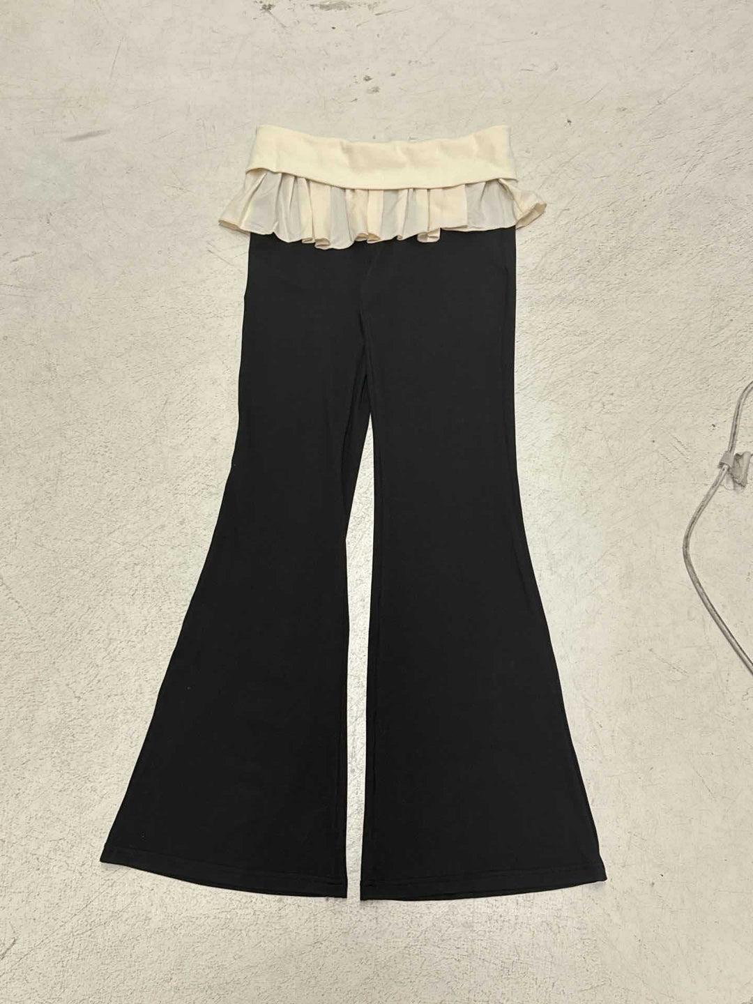 Damen nan taillierte Highwaist Schlaghose mit Zierband, Gürtelschlaufen und ausgestelltem Bein Shop Nory