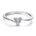 Damen Ring mit herzförmigem Design und funkelndem Stein Shop Nory