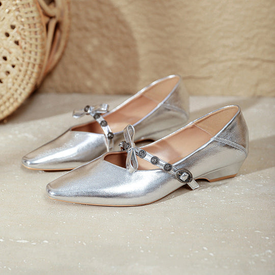 Damen spitze Ballerinas mit verziertem Riemen und edler Schleifenapplikation