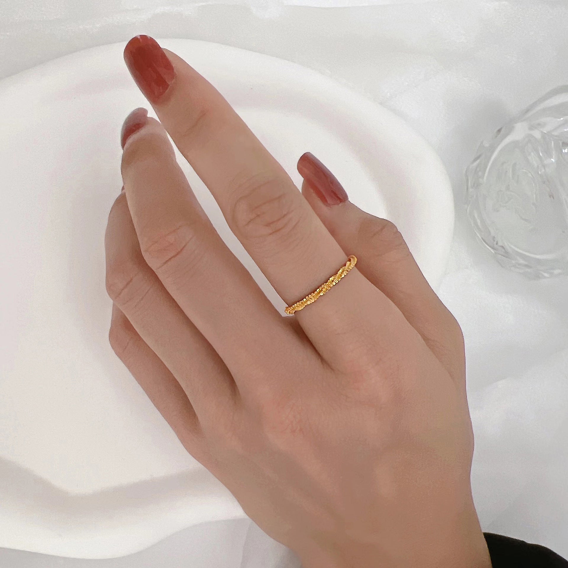 Damen filigraner Zirkonia Ring mit gewelltem Design Shop Nory