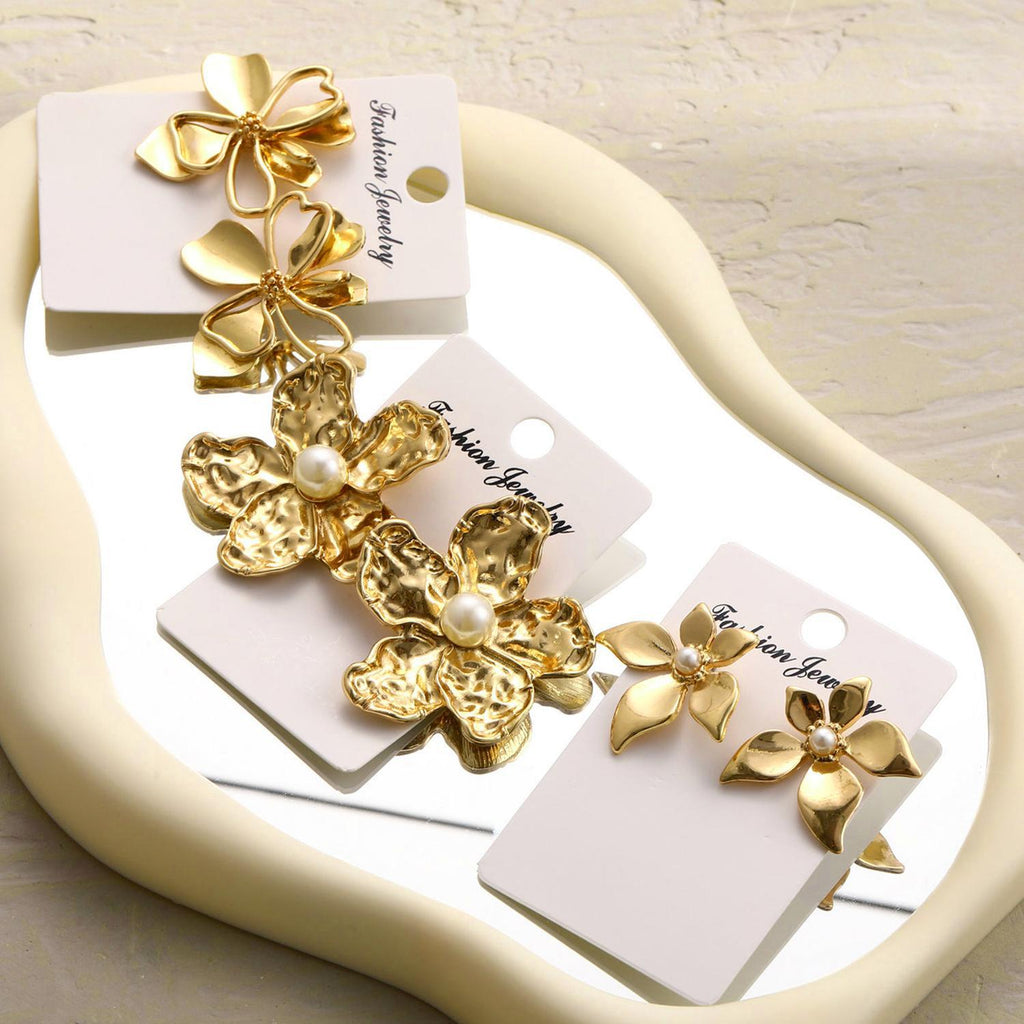 Damen Haarklammern Set mit floralem Design und eleganten Perlenakzenten Shop Nory