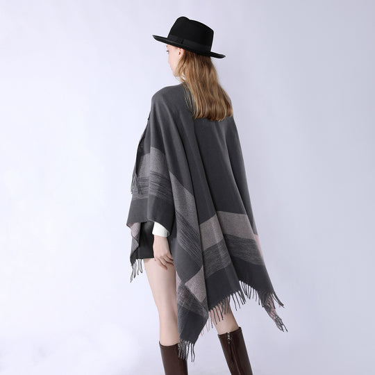 Damen Leichter Wollmix-Überwurf im Kimono-Schnitt mit Fischgrät‑Besatz und Fransensaum Shop Nory