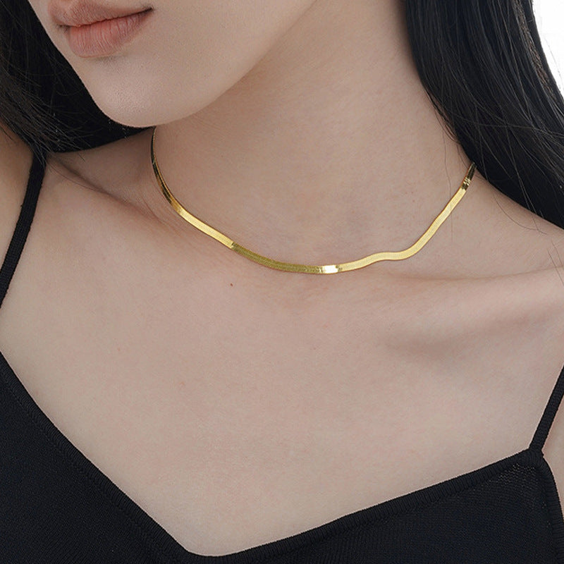 Damen Sleek Curved Silberanhänger Shop Nory