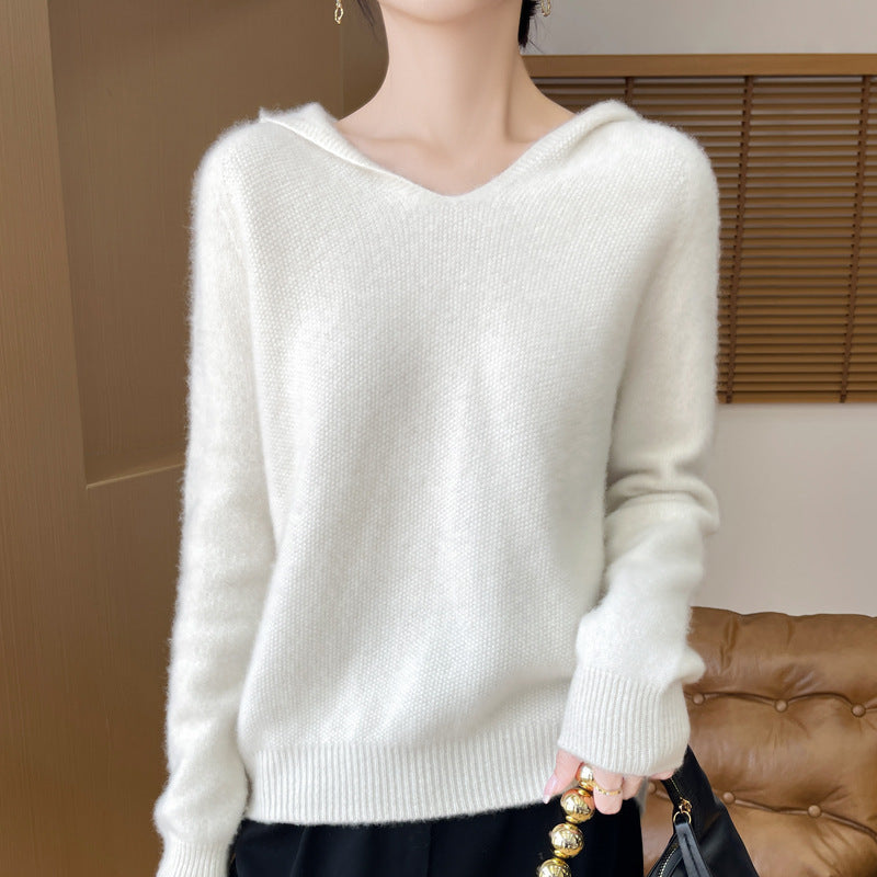 Damen Weicher Mohair‑Optik Kapuzenpullover mit V‑Ausschnitt und geripptem Saum Shop Nory