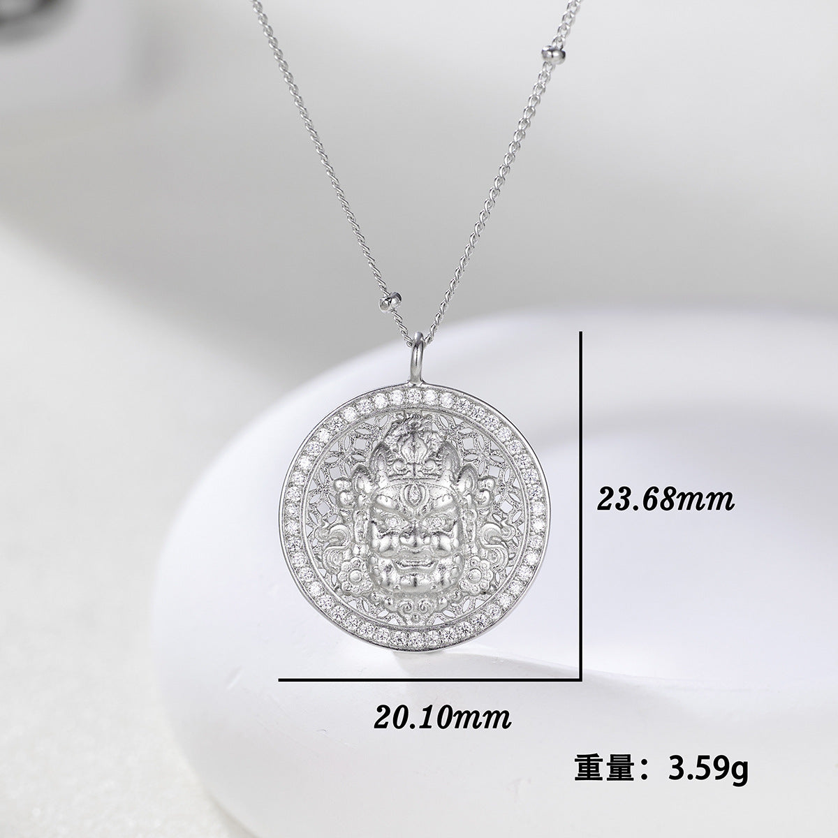 Damen Halskette mit kunstvollem Buddha-Anhänger und funkelnden Zirkonia Shop Nory