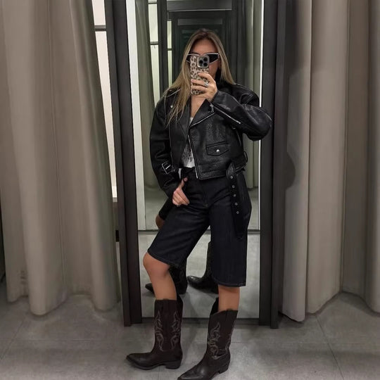 Damen Kurze strukturierte Bikerjacke aus Lederimitat Shop Nory