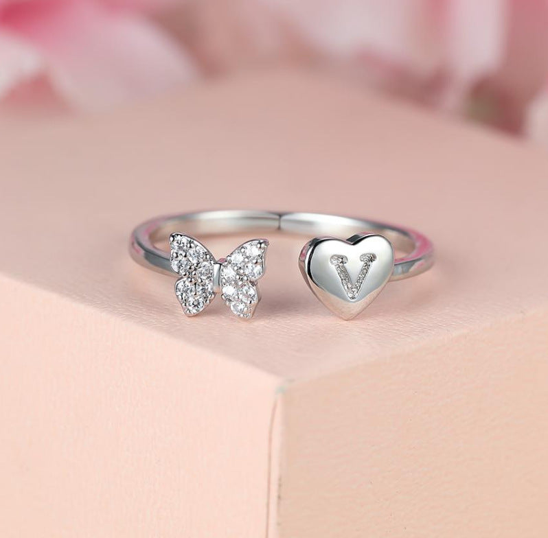 Damen Ring mit Schmetterlingsdesign und Herzmotiv Shop Nory
