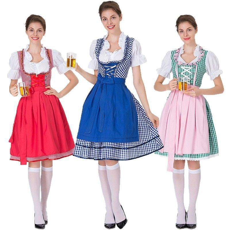 Damen Dirndl mit modernem Schnitt