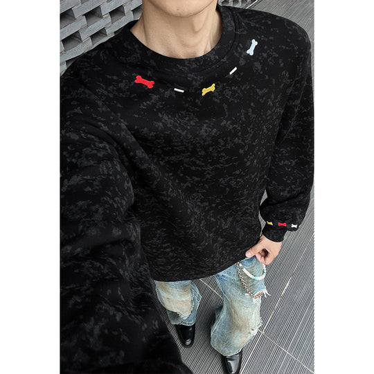 Herren Oversize-Sweatshirt mit Marmor-Effekt und bunten Knochenstickereien Shop Nory