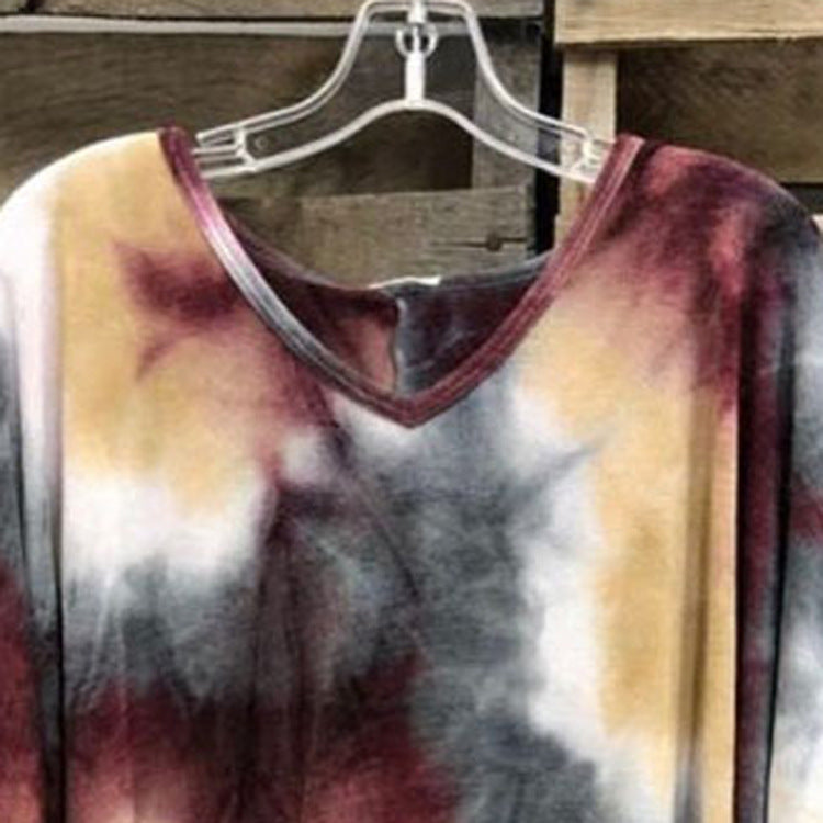 Damen Weiches V-Ausschnitt Longshirt im Aquarell-Batik mit geschwungenem Saum Shop Nory