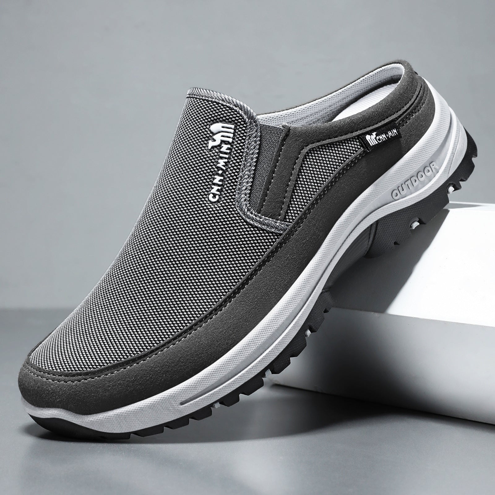 Damen Komfortable Clogs mit rutschfester Sohle und flexiblem Obermaterial Shopnory