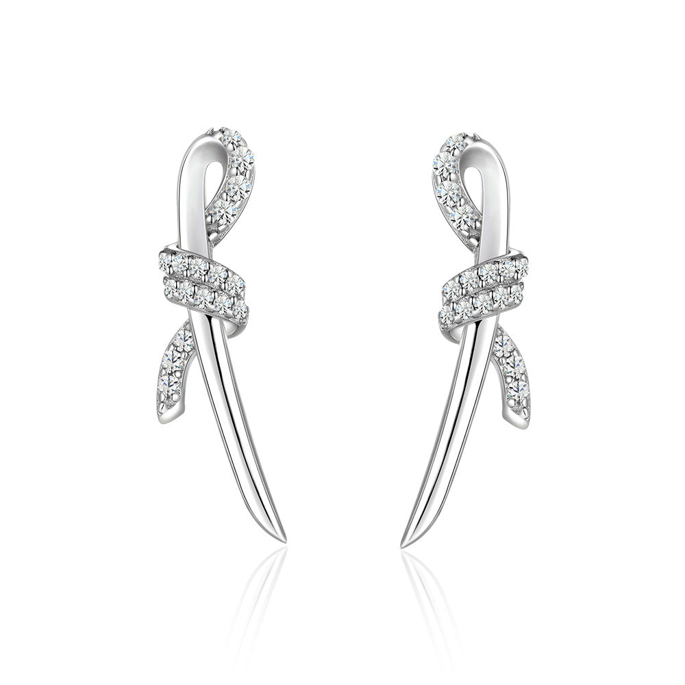 Damen Ohrringe mit modernem Quadratdesign und funkelndem Zirkonia-Besatz Shop Nory