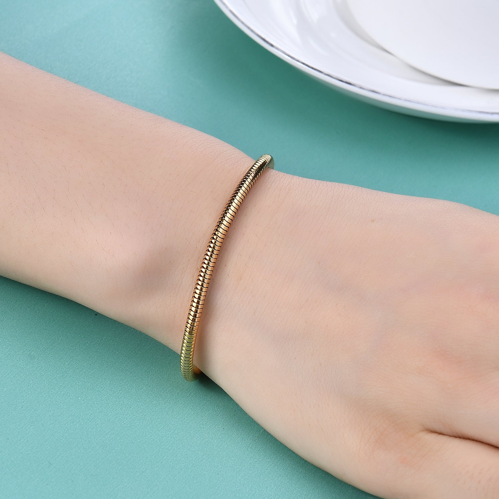Damen Flexibles Schlaucharmband mit verstellbarem Verschluss Shop Nory