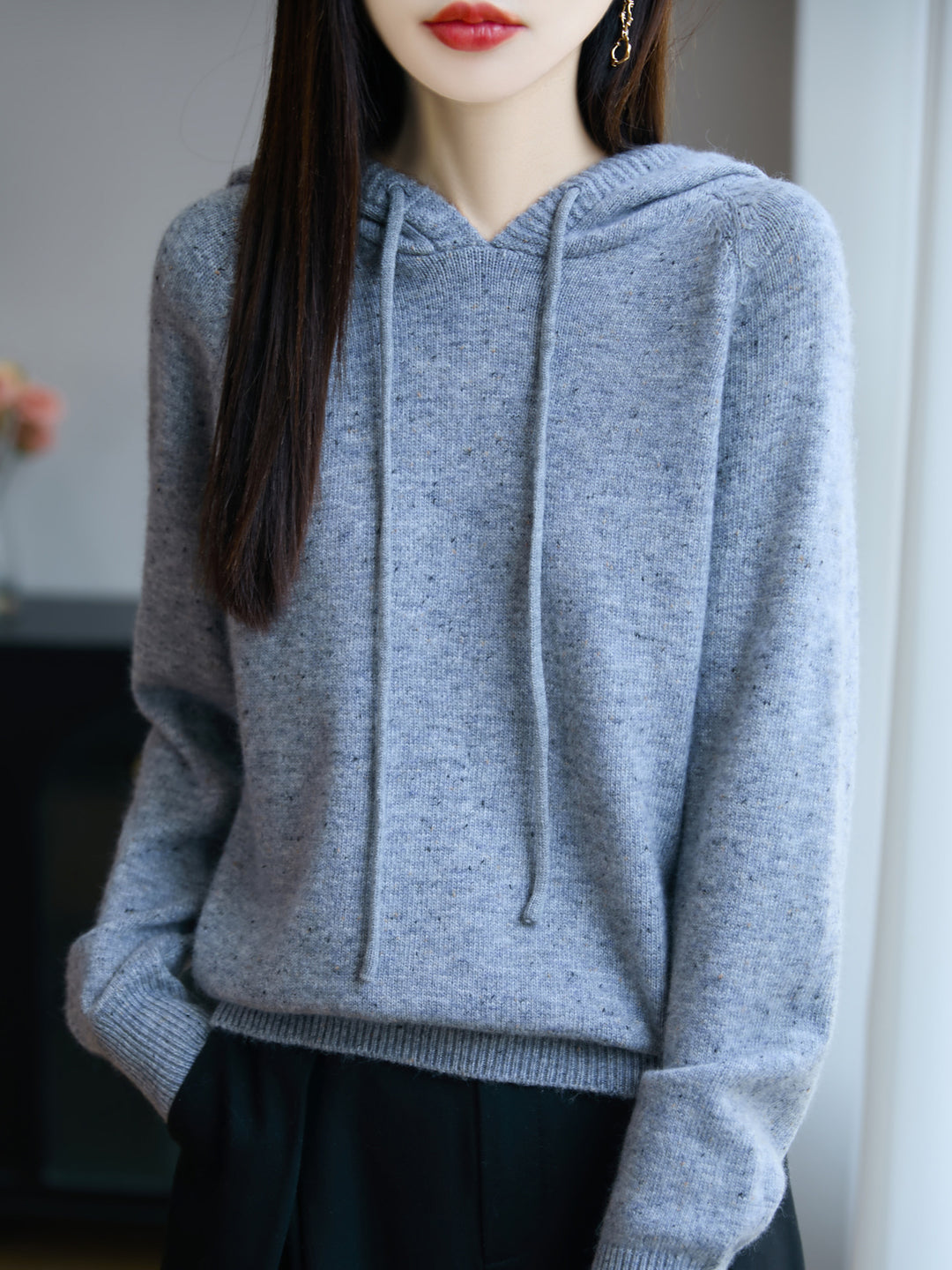 Damen Weicher Feinstrick-Kapuzenpullover mit Nep‑Garn und gerippten Bündchen Shop Nory