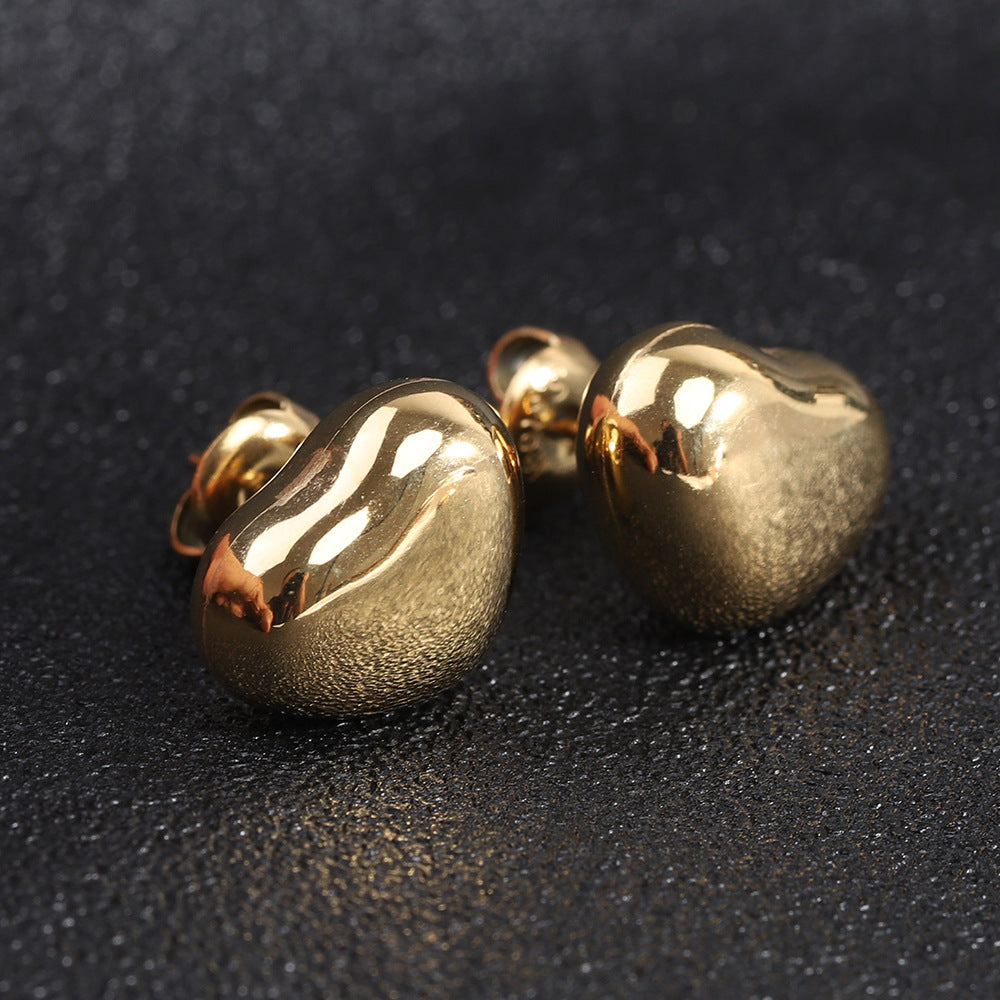 Damen Ohrstecker mit herzförmigem Design und hochglänzender Oberfläche Shop Nory