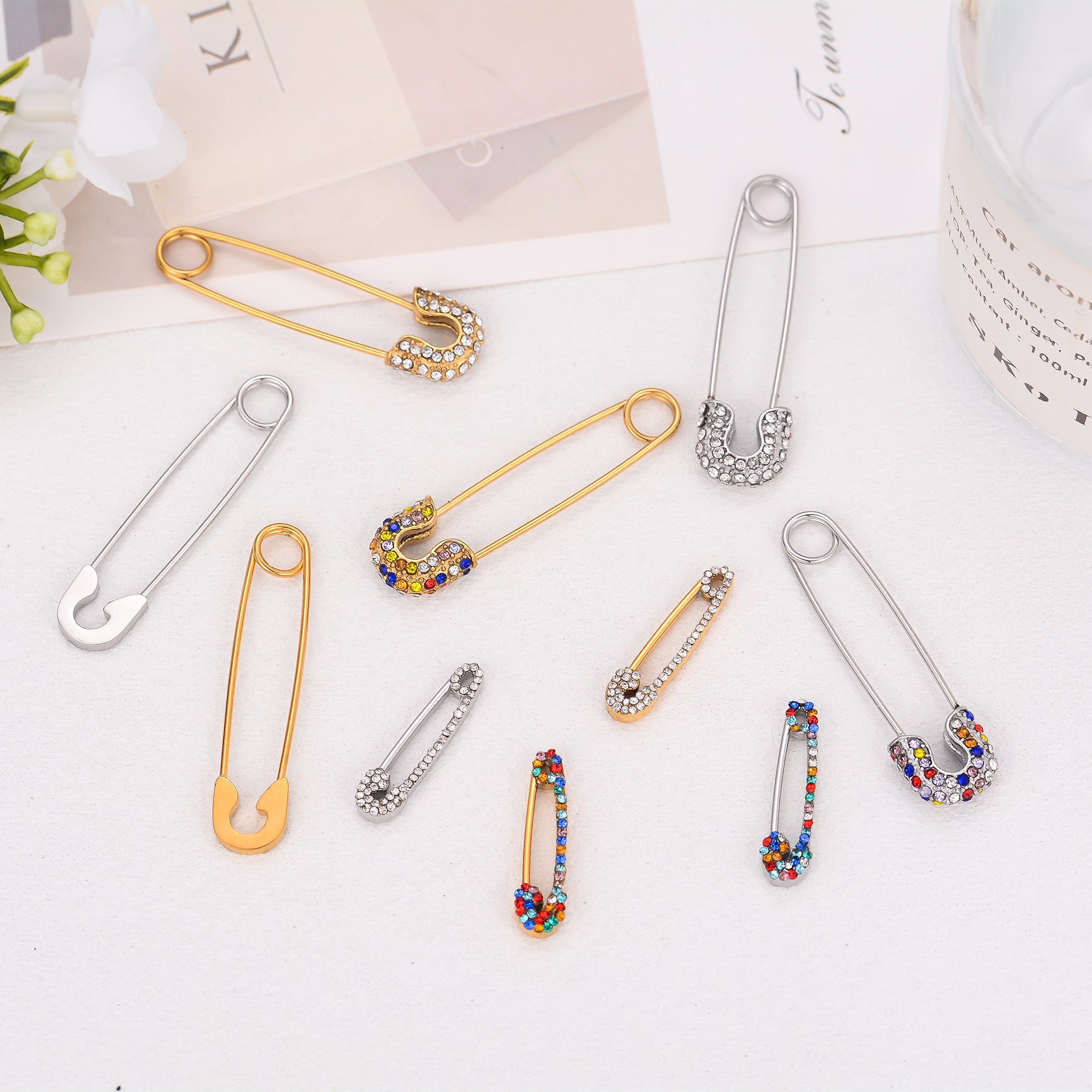 Damen Sicherheitsnadel im modernen Design Shop Nory