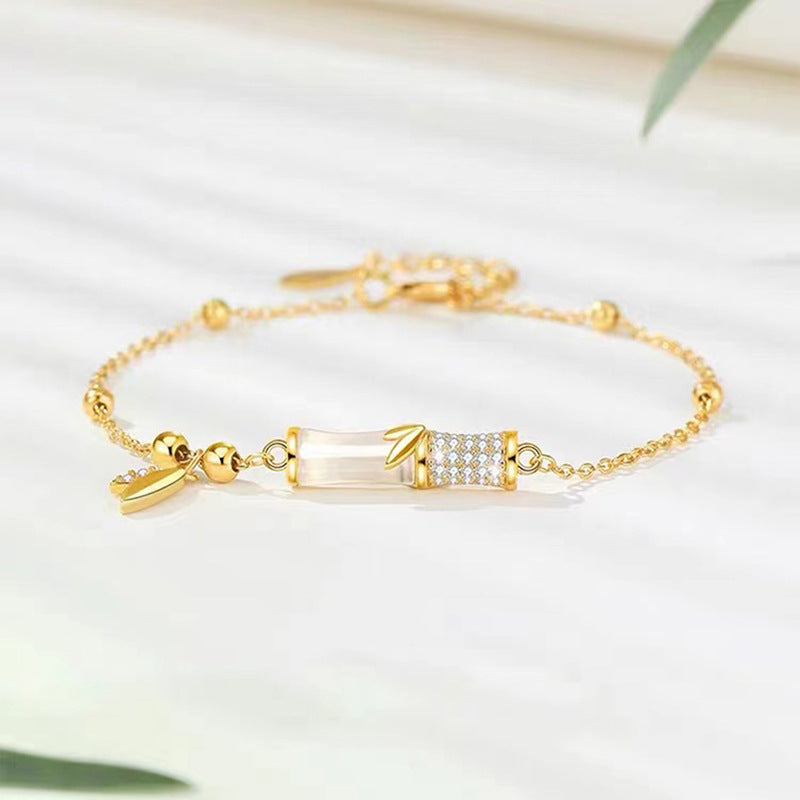 Damen filigranes Armband mit charmanten Anhängern Shop Nory