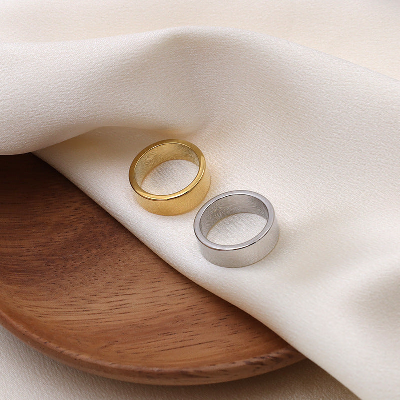 Damen zeitloser und eleganter Ring in mattem Design Shop Nory