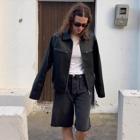 Damen Boxy-Lederimitatjacke mit zweifachem Reißverschluss und Brustzippern Shop Nory