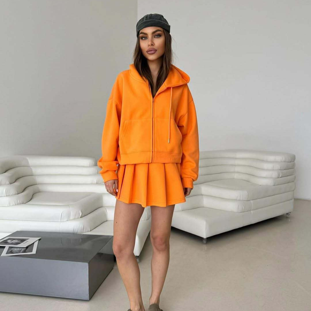 Damen Kurzzip-Kapuzenjacke mit plissiertem Minirock-Lounge-Set Shop Nory