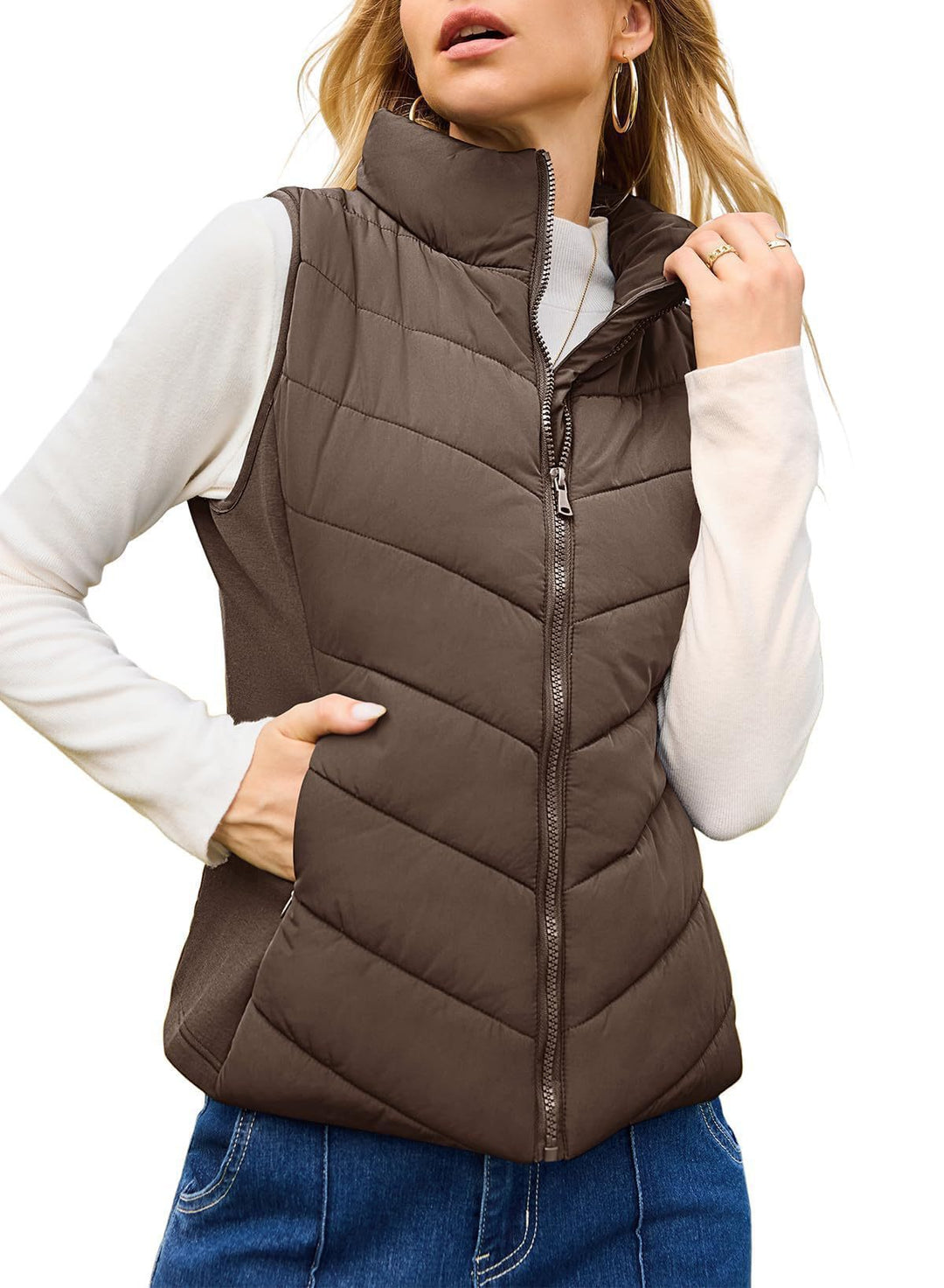 Damen Steppweste mit hohem Stehkragen und figurbetonten Stretchseiten Shop Nory