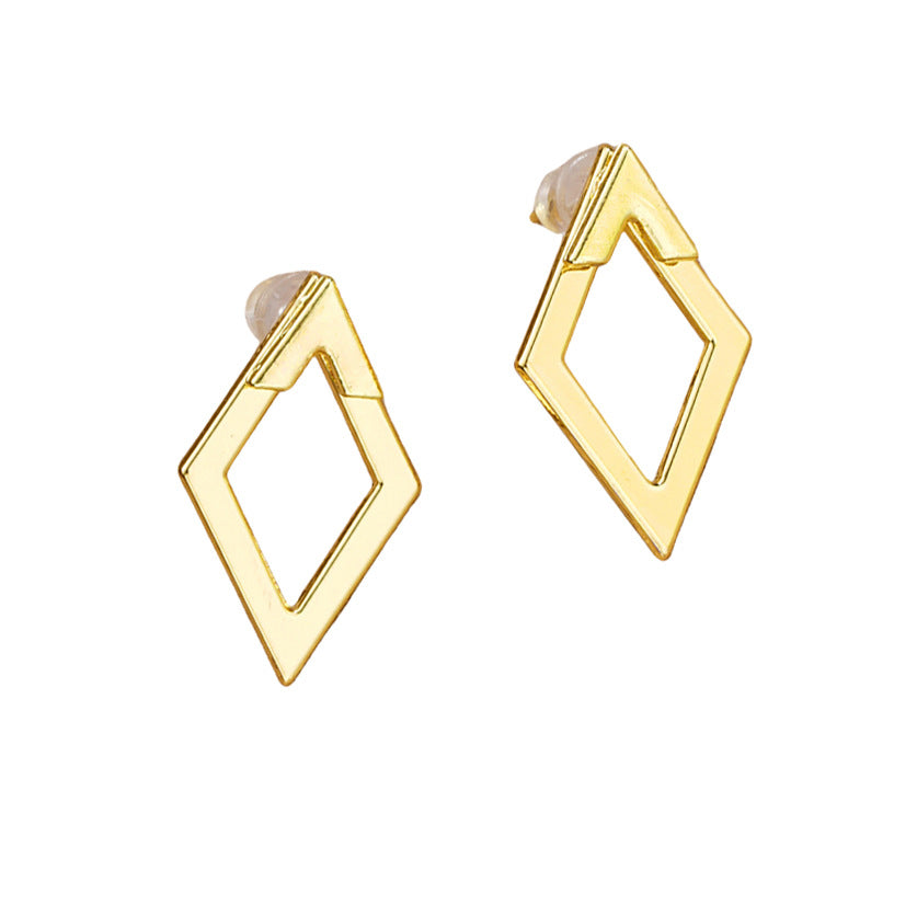 Damen moderne asymmetrische Ohrstecker mit elegantem Design Shop Nory