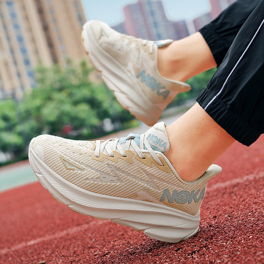 Damen Hochleistungs-Laufschuhe mit reaktionsfreudiger Dämpfungstechnologie