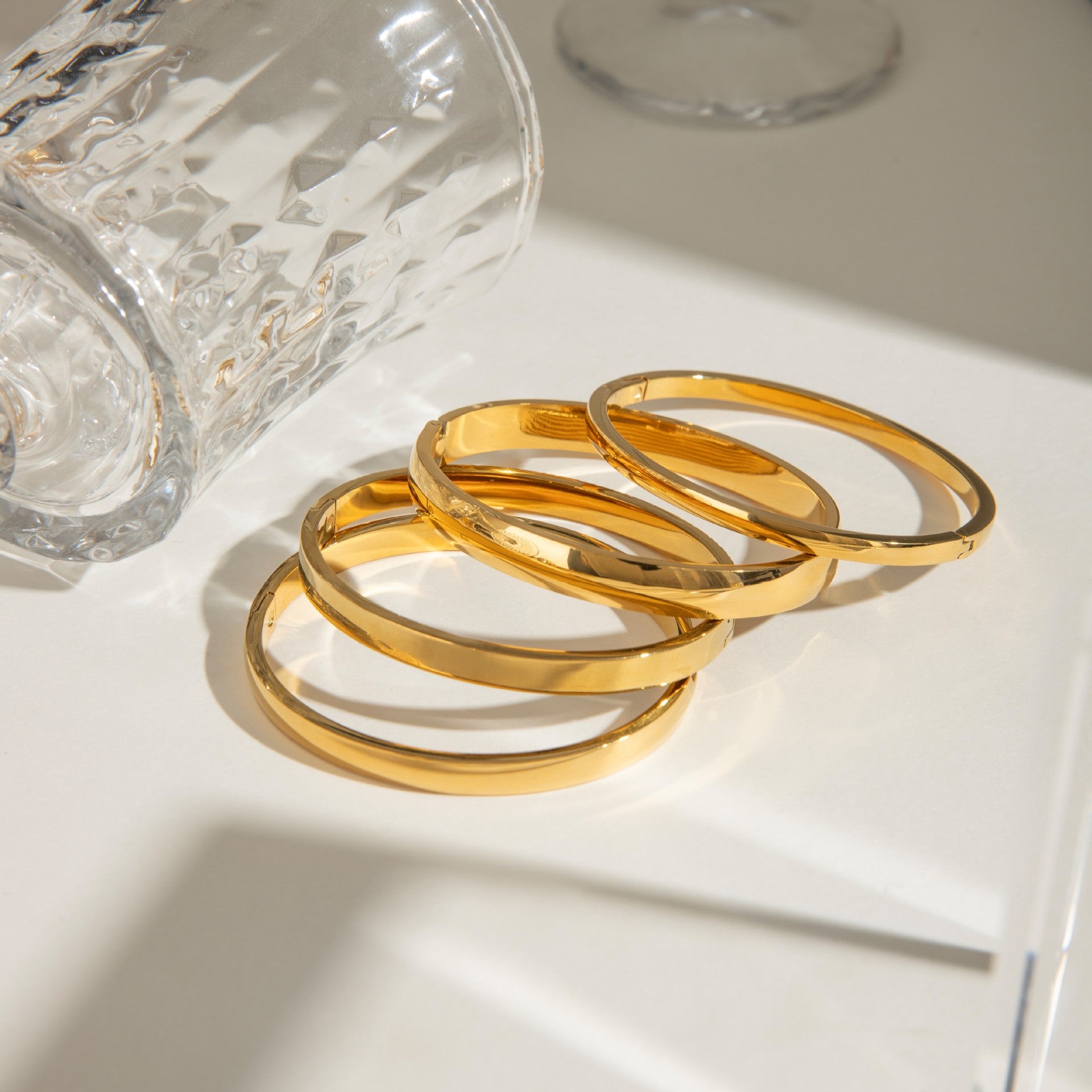 Damen Offener Armreif im modernen Multi-Strang-Design Shop Nory