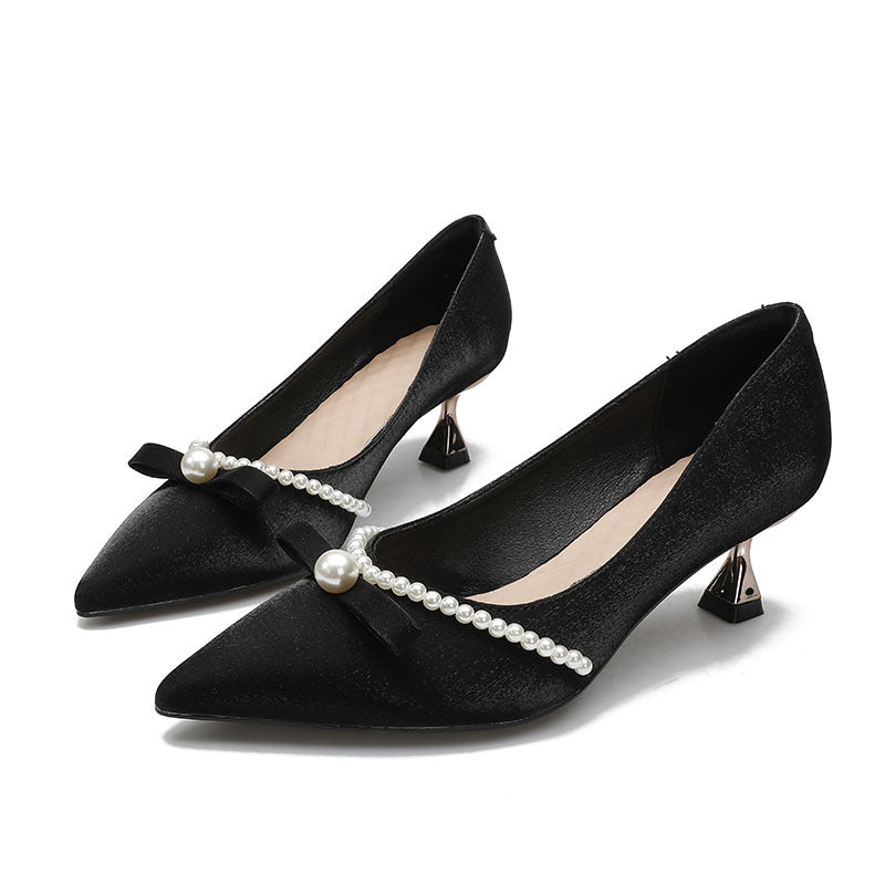 Damen elegante Pumps mit Perlenapplikation und raffinierter Schleife