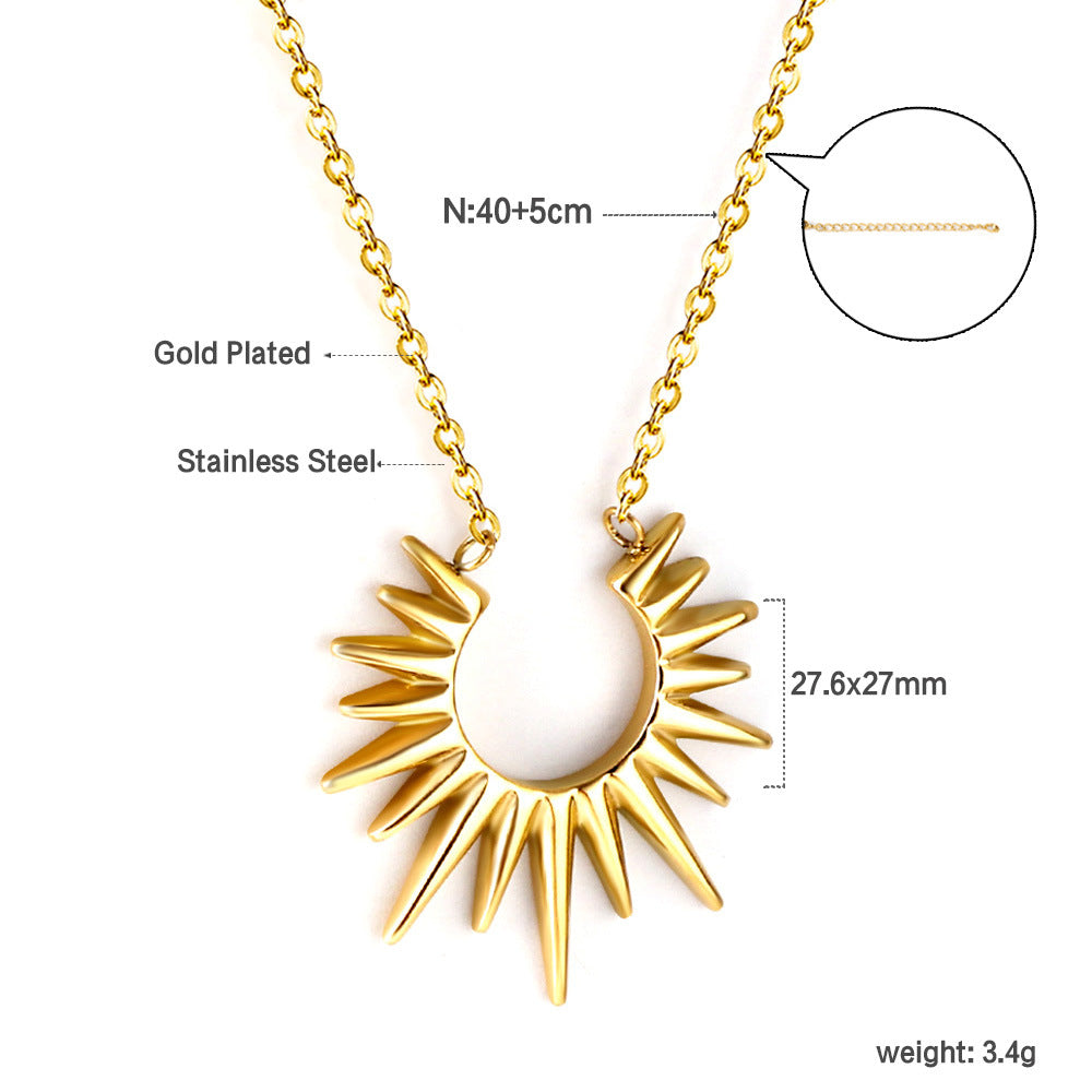 Damen Halskette mit funkelndem Anhänger aus Edelstahl und goldplattiertem Design Shop Nory
