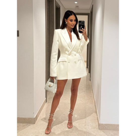 Damen Doppelreihiges Blazer-Kleid mit taillierter Silhouette und strukturierten Schultern Shop Nory