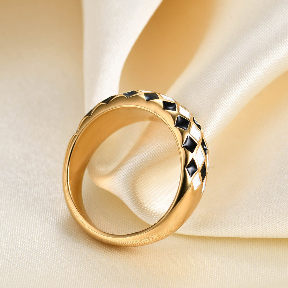 Herren Ring mit modernem Karomuster Shop Nory