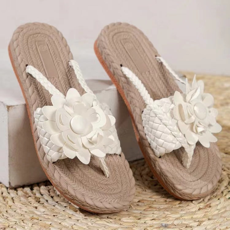 Damen Geflochtene Zehentrenner‑Sandalen mit XXL‑Blütenapplikation und gepolstertem Komfortfußbett Shop Nory