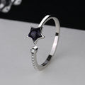 Damen offener Ring mit funkelndem Sternenanhänger aus hochwertigem Edelstahl Shop Nory