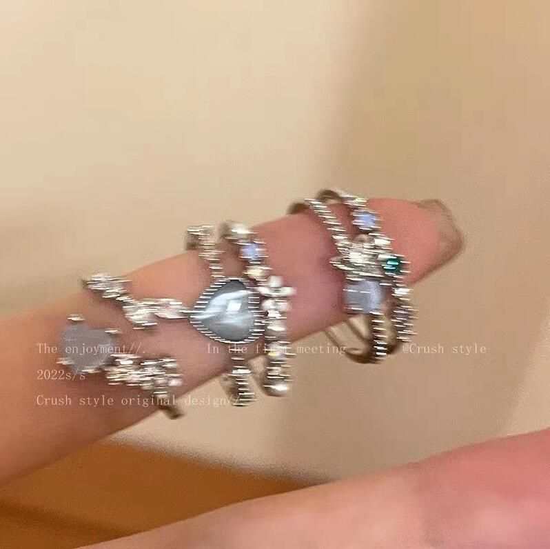 Damen Ring-Set mit herzförmigen und funkelnden Zirkonia-Elementen Shop Nory