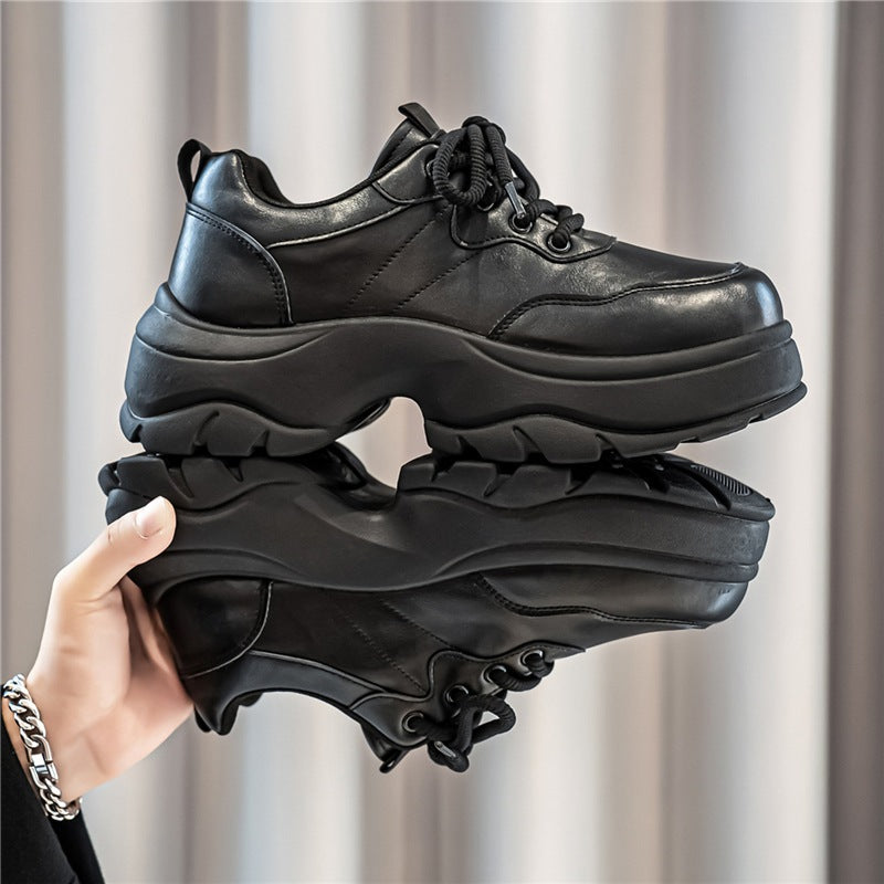 Damen urbane Plateau‑Chunky‑Sneaker mit extra hoher Dämpfung, gepolstertem Knöchelkragen und griffiger Offroad‑Profilsohle Shop Nory