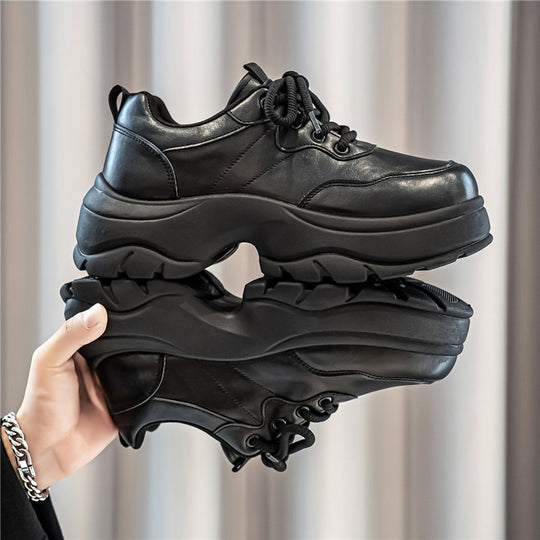 Damen urbane Plateau‑Chunky‑Sneaker mit extra hoher Dämpfung, gepolstertem Knöchelkragen und griffiger Offroad‑Profilsohle Shop Nory