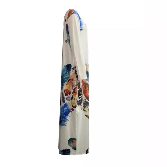Damen Fließendes Maxikleid mit auffälligem Federmotiv, tiefem Rundhalsausschnitt und Seitentaschen Shop Nory