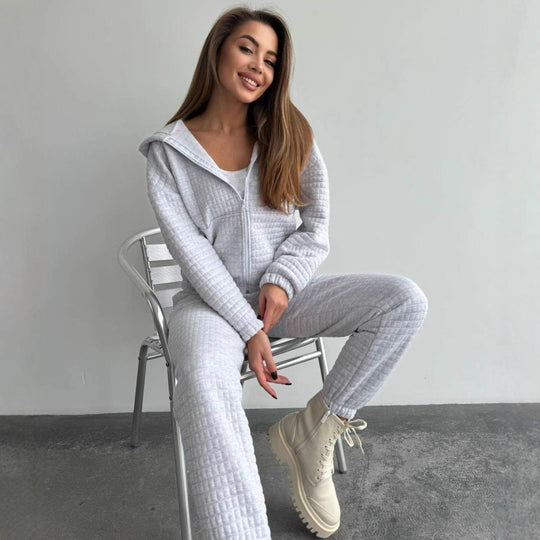 Damen Gestepptes Loungewear-Set mit Reißverschluss-Kapuzenjacke, Cropped Bustier und hochtaillierter Jogginghose Shop Nory