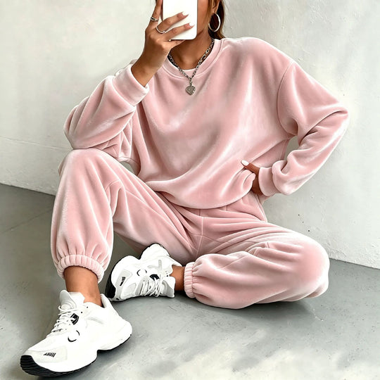 Damen Oversize Samt-Jogginganzug mit Rundhalsausschnitt und elastischen Bündchen Shop Nory