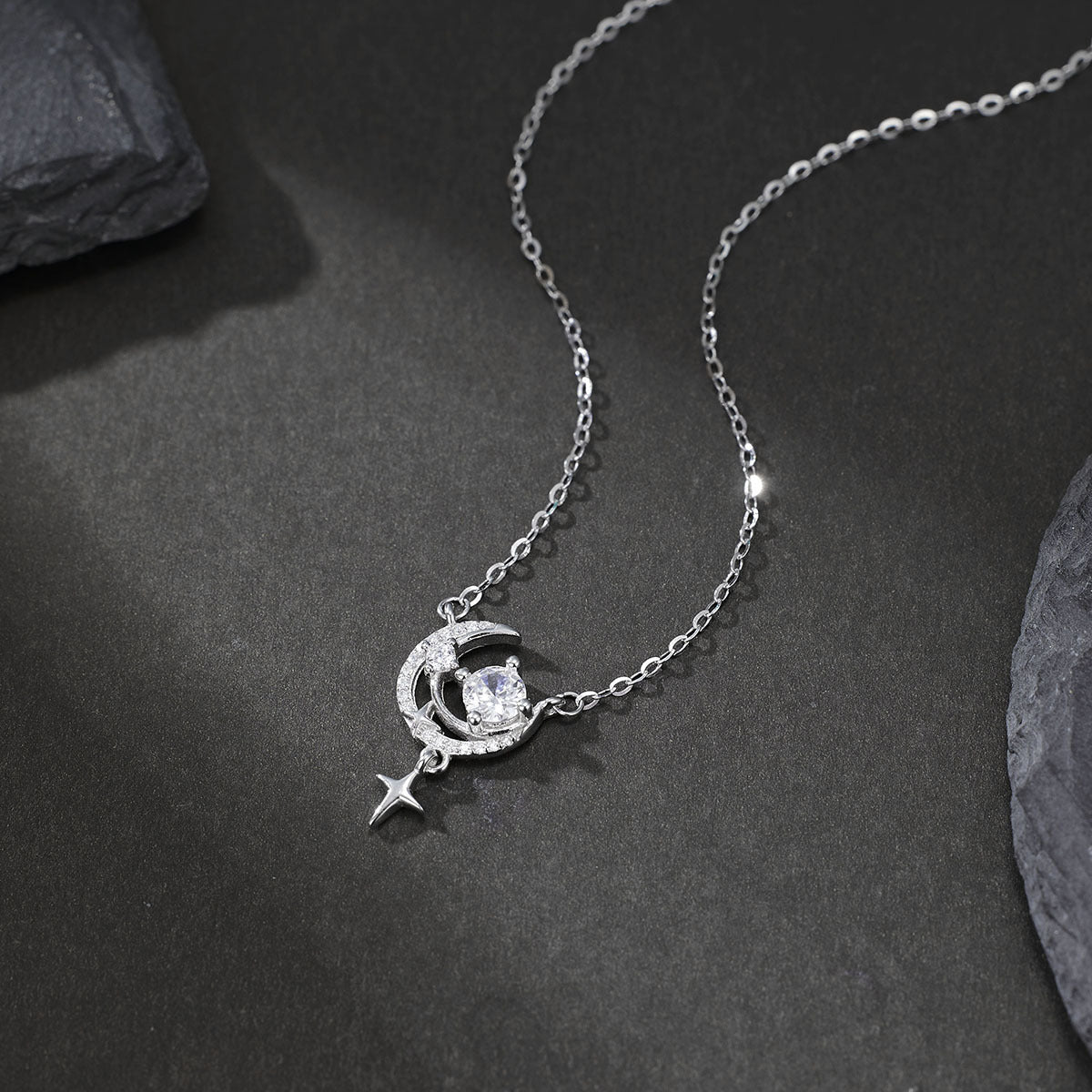 Damen Halskette mit elegantem Mond- und Sternenanhänger Shop Nory