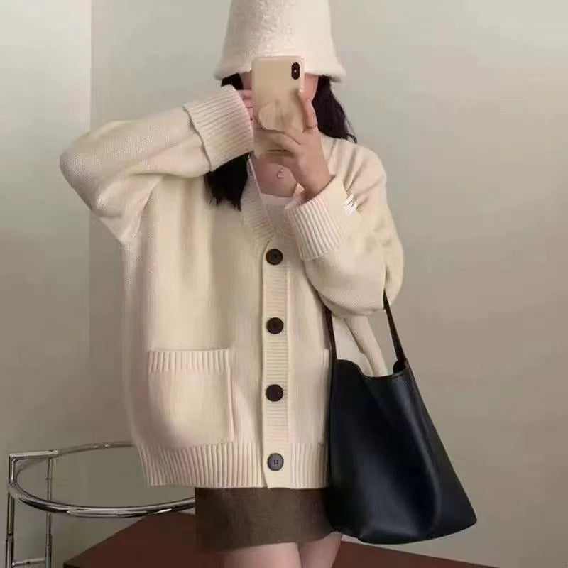 Damen Grob gestrickter Cardigan mit großen Taschen und tiefem V-Ausschnitt