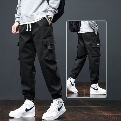 Herren Cargo-Jogginghose mit praktischen Seitentaschen Shop Nory