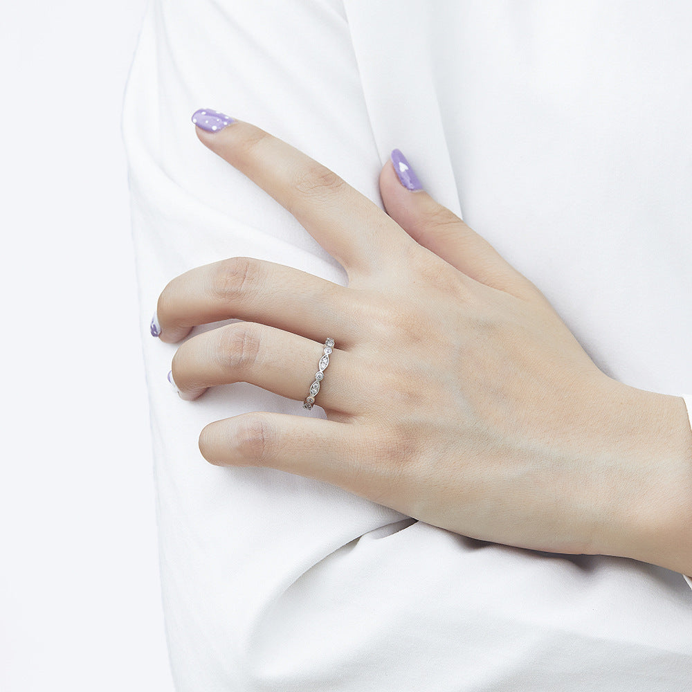 Damen Trauring mit funkelndem Diamant Shop Nory