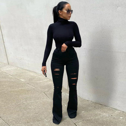 Damen hochtaillierte Flared-Jeans mit Destroyed-Rissen und sculptendem Stretchschnitt Shop Nory