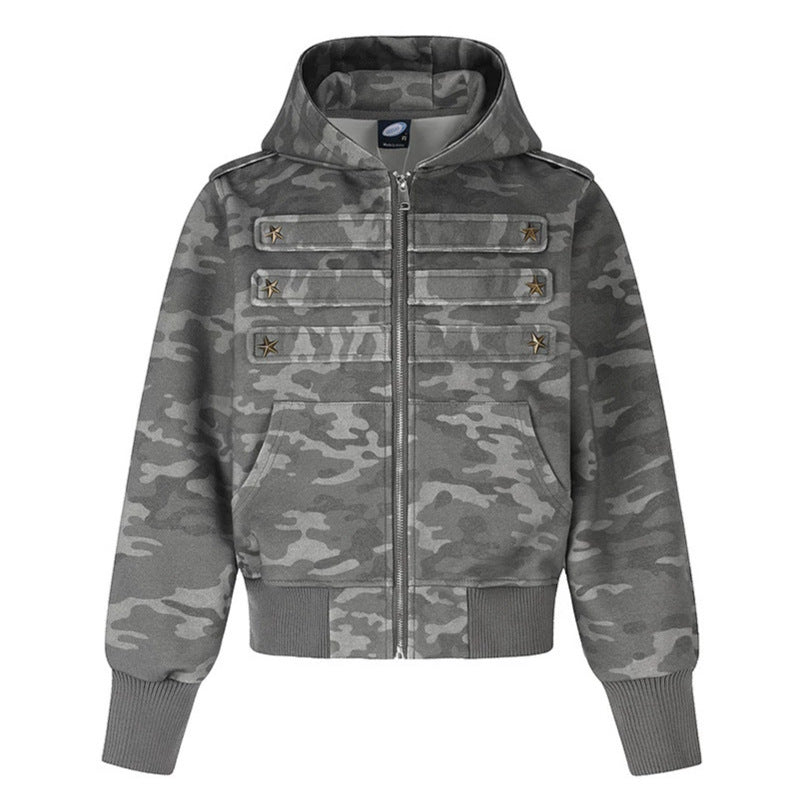 Damen Kurz geschnittene Kapuzen-Sweatjacke im Military-Camo mit dekorativen Stern‑Strapdetails Shop Nory