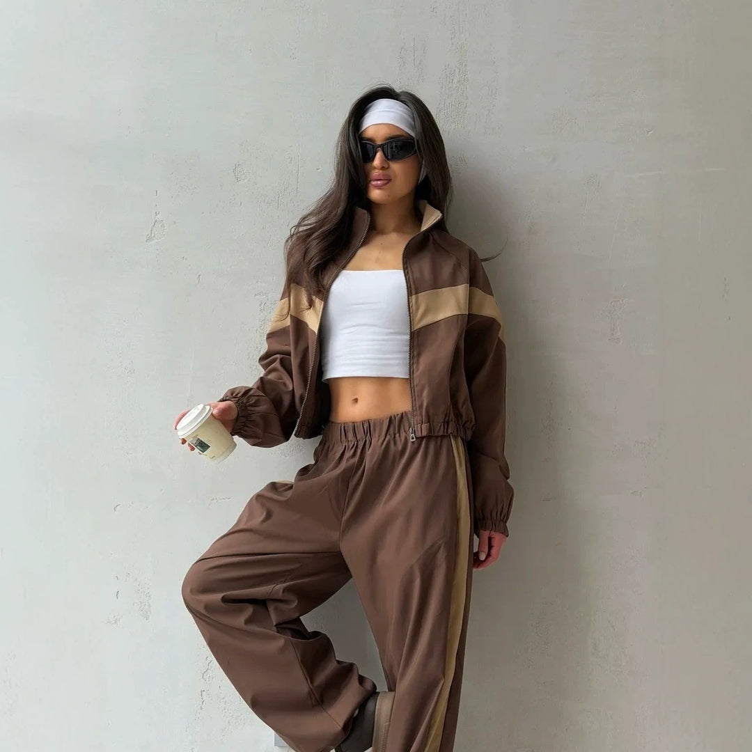 Damen Zweiteiliges Track-Set mit Cropped-Windjacke und weitem Jogger Shop Nory
