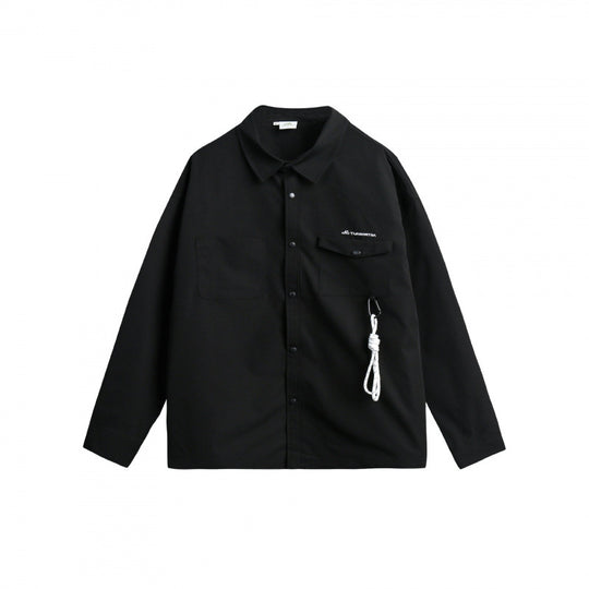 Unisex Oversize Hemdjacke mit Pattentaschen, Druckknopfblende und Karabiner-Detail Shop Nory